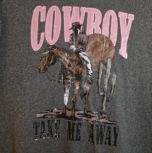 ✨️3/$25✨️SHEIN Pink and Gray Cowboy Tee